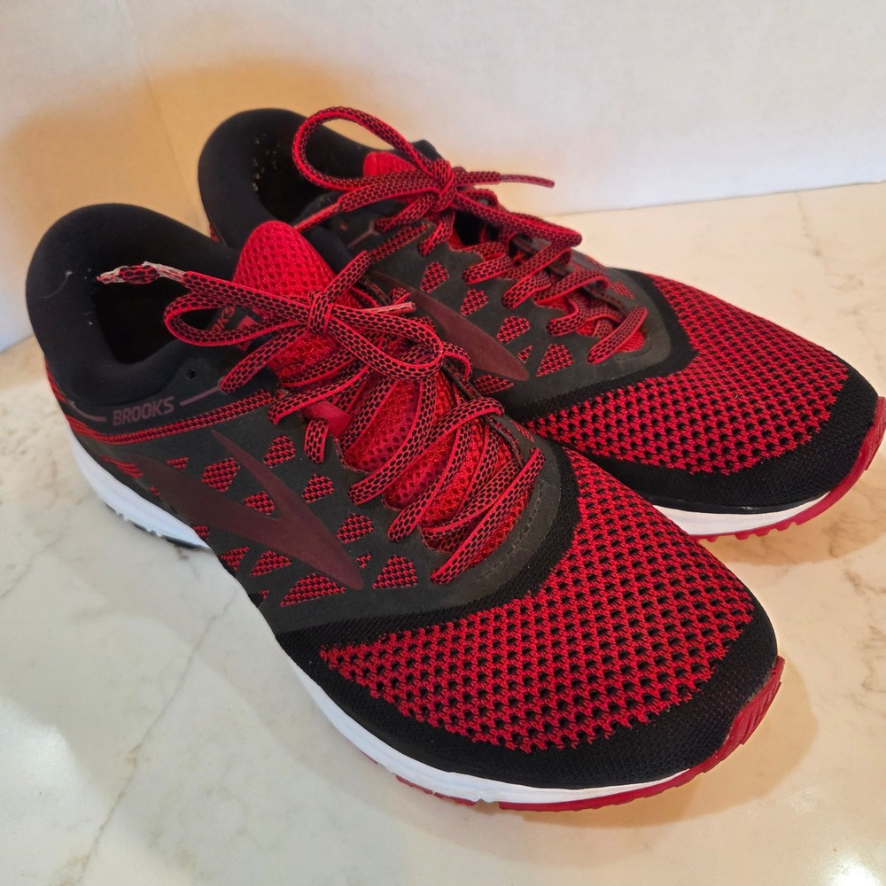 Brooks Revel Mens Running Shoes Red Black 1102601D669 Size 10